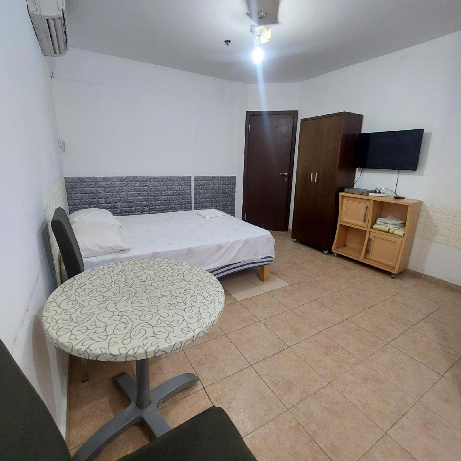 Star Guest- House Hotel Or Yehuda Exterior foto