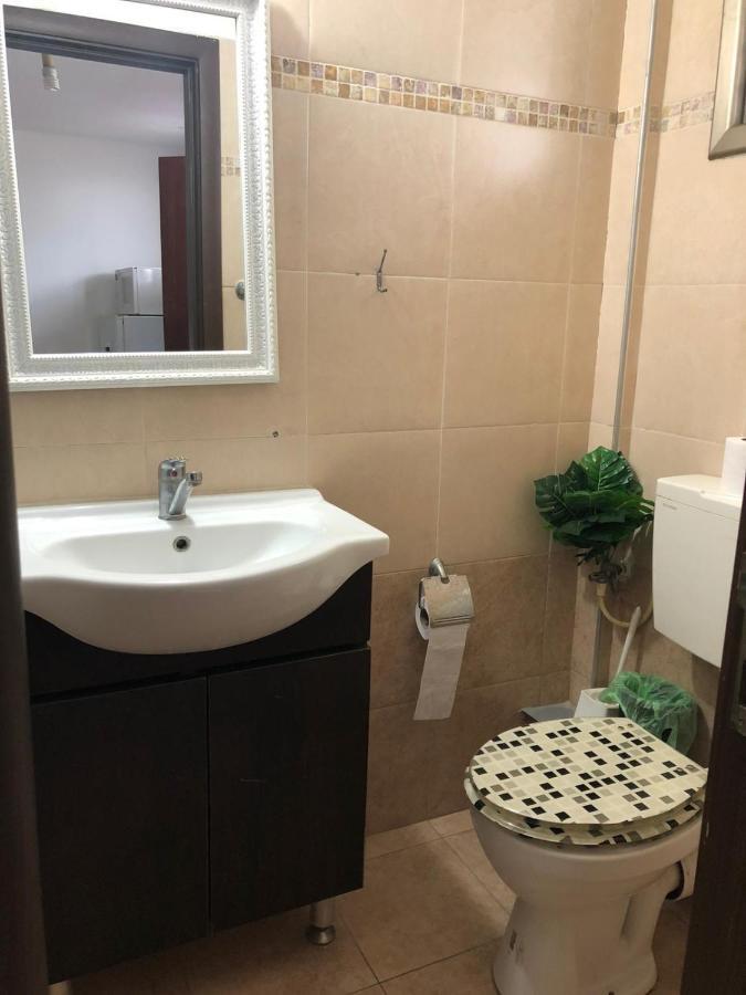 Star Guest- House Hotel Or Yehuda Exterior foto